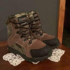 WORE 1 TIME Boys Youth 3.5 ROCKY THINSULATE CAMO HUNTING BOOTS
